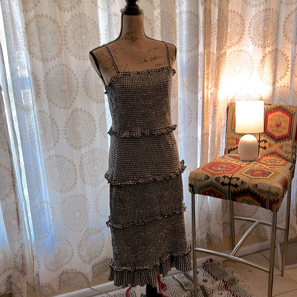 Cute little ruffle dress. Sundress. Summertime!